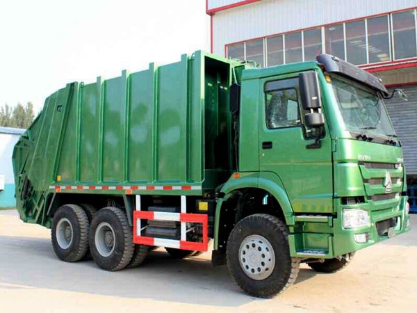 HOWO Compression Garbage Truck
